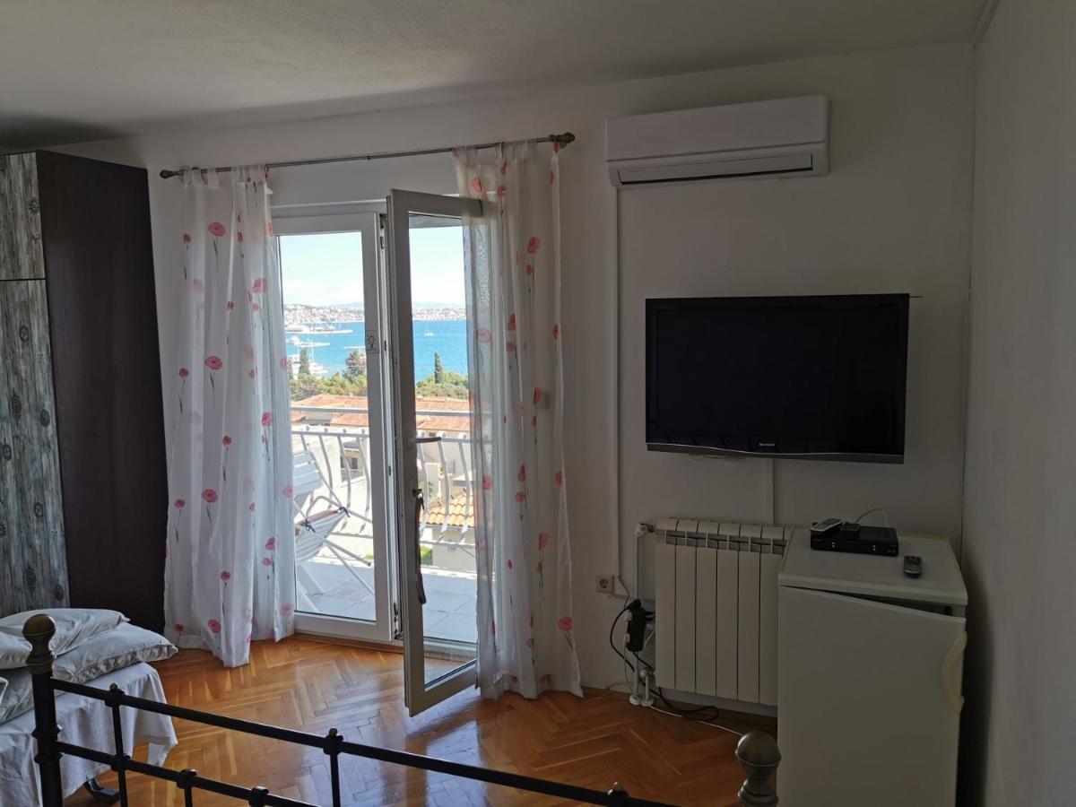 Villa Milic*** Donji Seget Kültér fotó